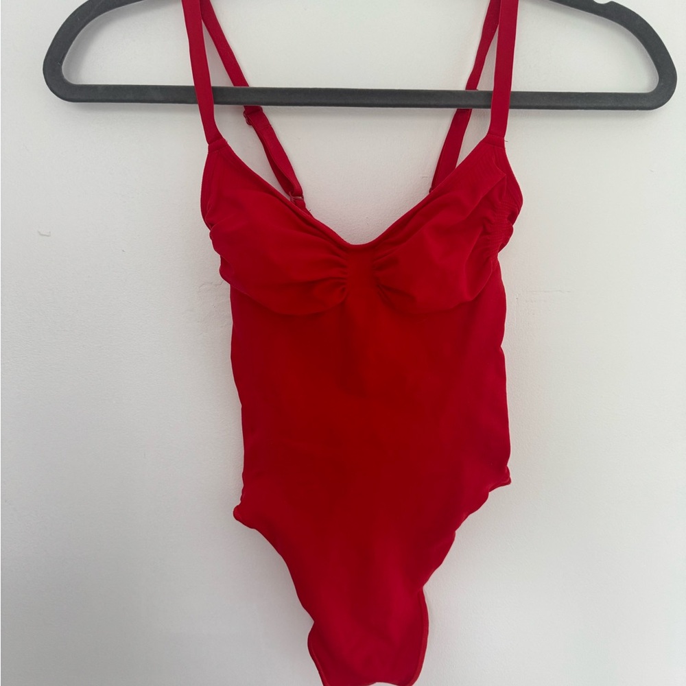 SKIMS Seamless Sculpt Thong Bodysuit